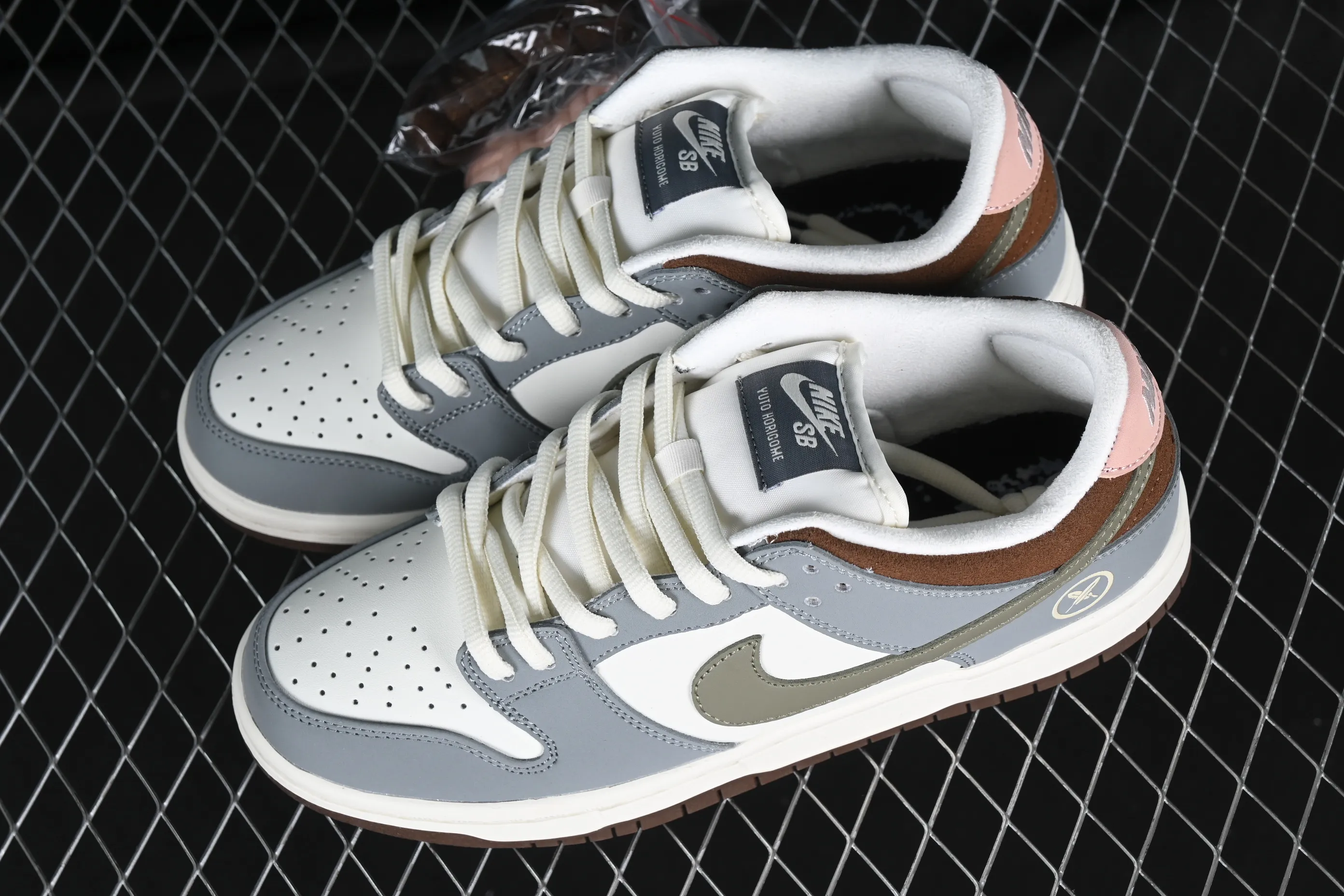 All categories Nk SB Dunk Series Nk SB Dunk Low low-top sneakers Yuto Horigome x Nk SB Dunk Low joint model SB low-top casual sports skateboard shoes FQ1180-001